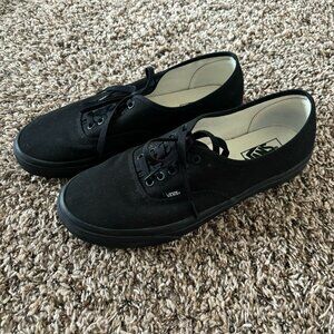 Vans Authentic Black - Size 10.5